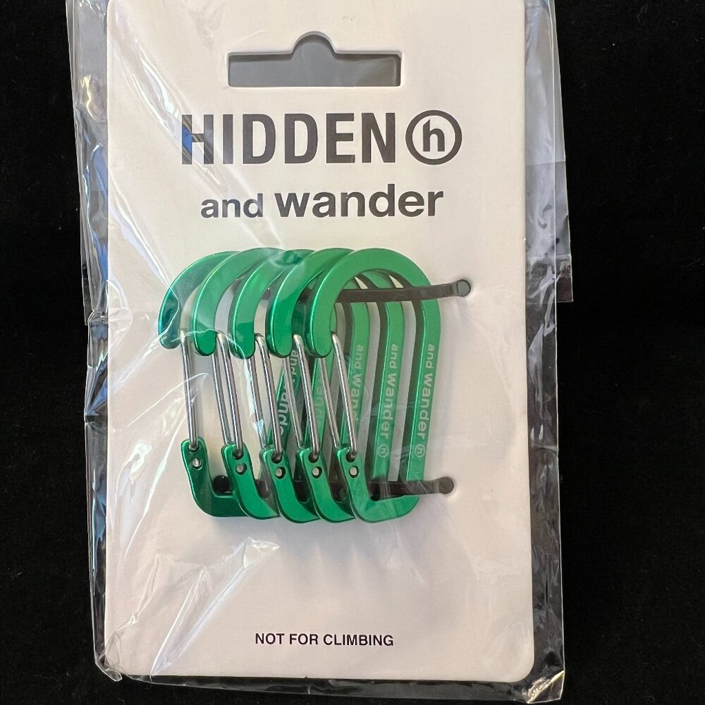 Hidden New York x Wander Carabiner Set NWT